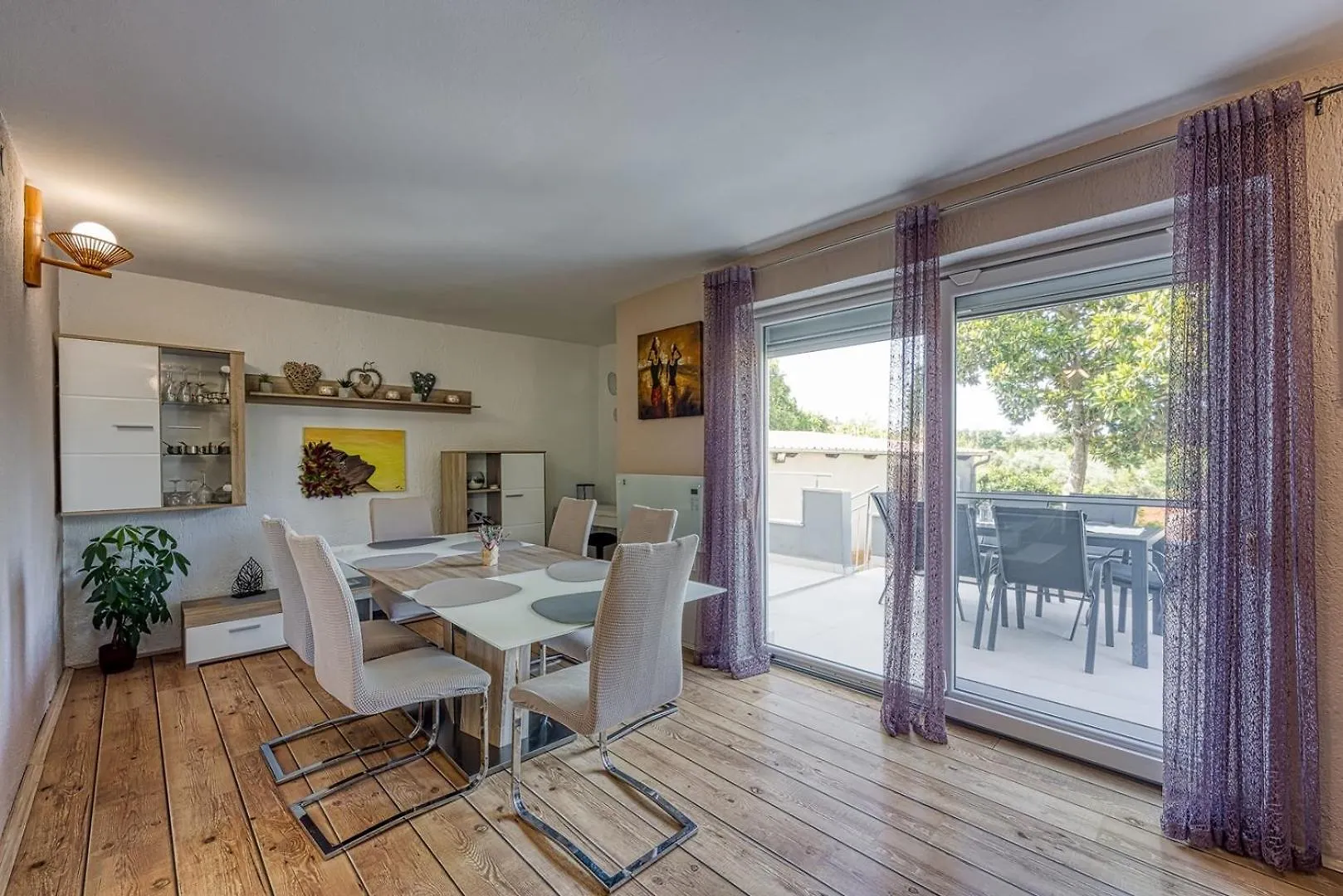 Four-Bedroom Apartment Magnolija Porec