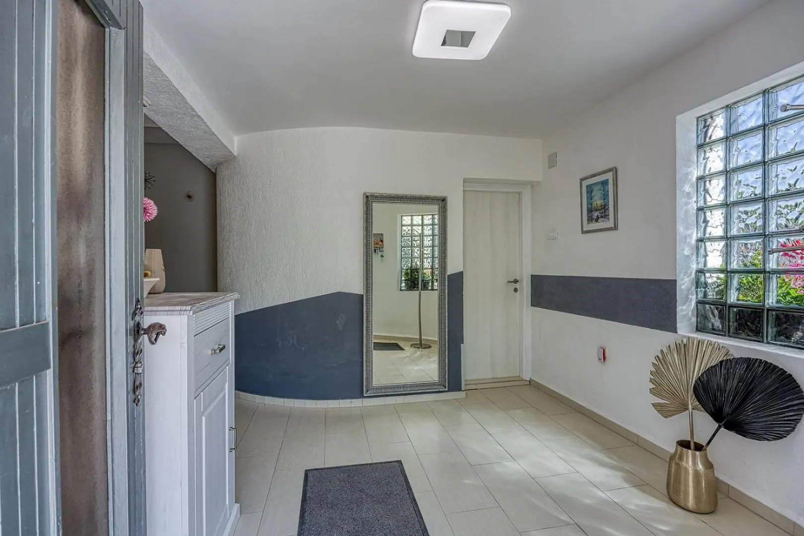 Four-Bedroom Apartment Magnolija Porec Croazia
